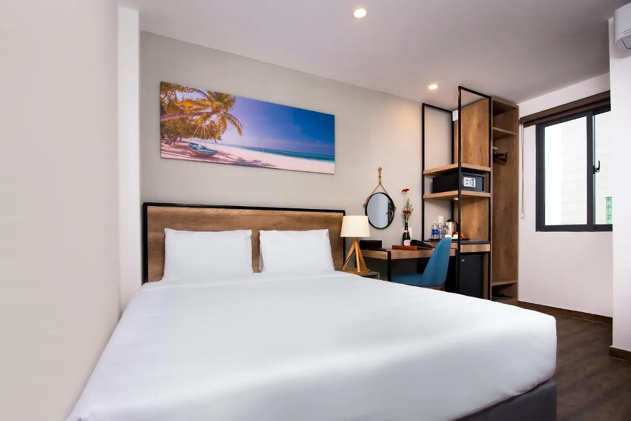 Golden Lotus Central Hotel Nha Trang Wietnam